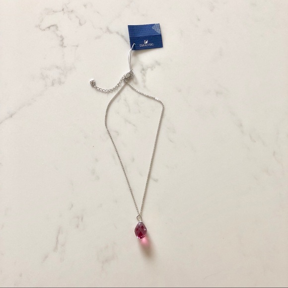 Swarovski Mauve and Silver Necklace - Picture 2 of 6